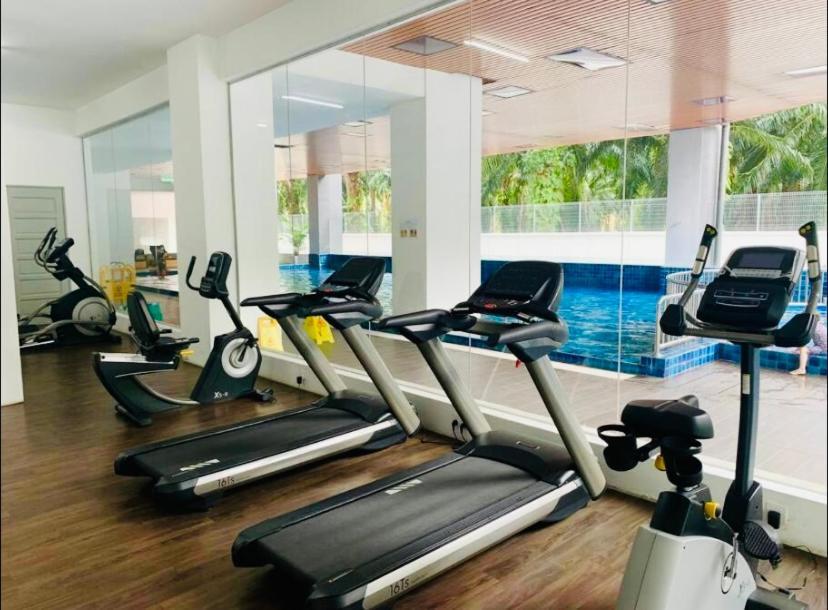 休闲民宿 Leisure Homestay @The Venus Sitiawan Kampong Lumut Kiri Esterno foto